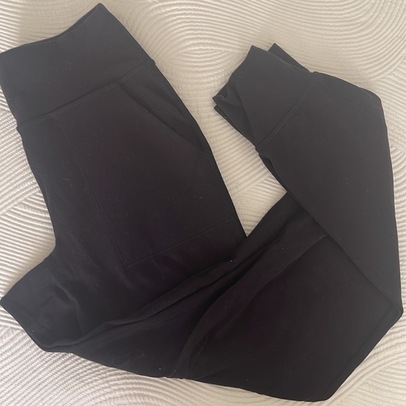 lululemon Align™ High-Rise Jogger
Full Length - Picture 2 of 3